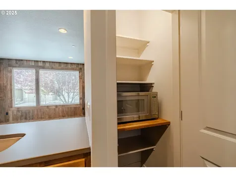 122 N 43rd Place Ridgefield WA 98642
