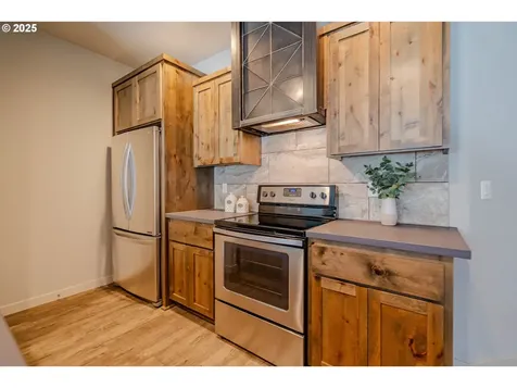 122 N 43rd Place Ridgefield WA 98642