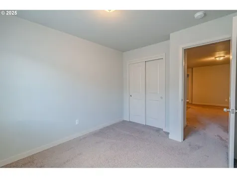 122 N 43rd Place Ridgefield WA 98642