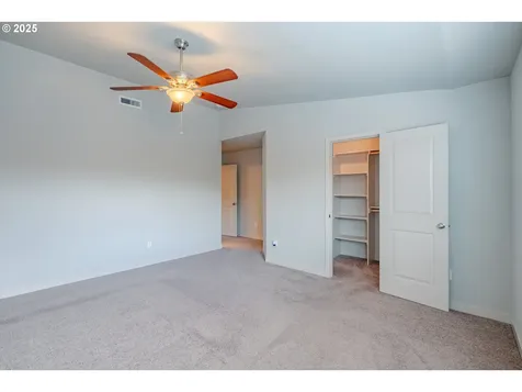 122 N 43rd Place Ridgefield WA 98642