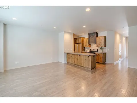 122 N 43rd Place Ridgefield WA 98642