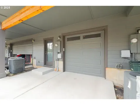 122 N 43rd Place Ridgefield WA 98642