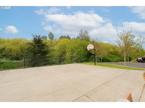 122 N 43rd Place Ridgefield WA 98642