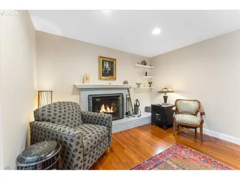 4537 Heritage Lane Lake Oswego OR 97035