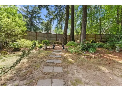 4537 Heritage Lane Lake Oswego OR 97035