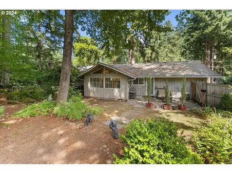 4537 Heritage Lane Lake Oswego OR 97035