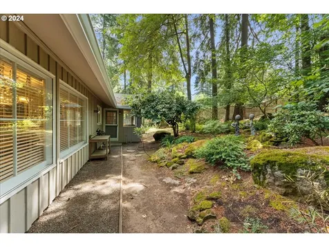 4537 Heritage Lane Lake Oswego OR 97035