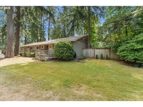 4537 Heritage Lane Lake Oswego OR 97035