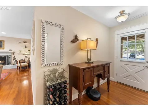 4537 Heritage Lane Lake Oswego OR 97035