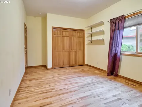 2481 Tracy Lane Woodburn OR 97071