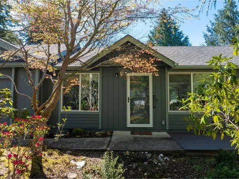 2256 N 22nd Court Florence OR 97439
