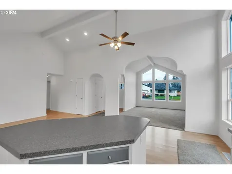 1463 SE 11th Loop Canby OR 97013