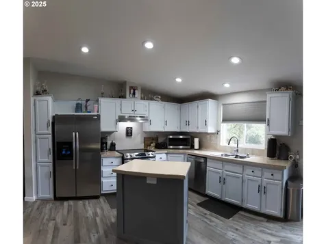 6228 Upper Cow Creek Road Azalea OR 97410
