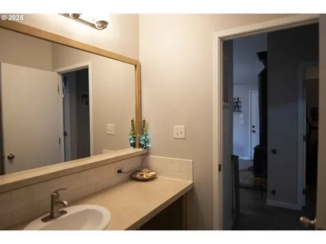 6228 Upper Cow Creek Road Azalea OR 97410