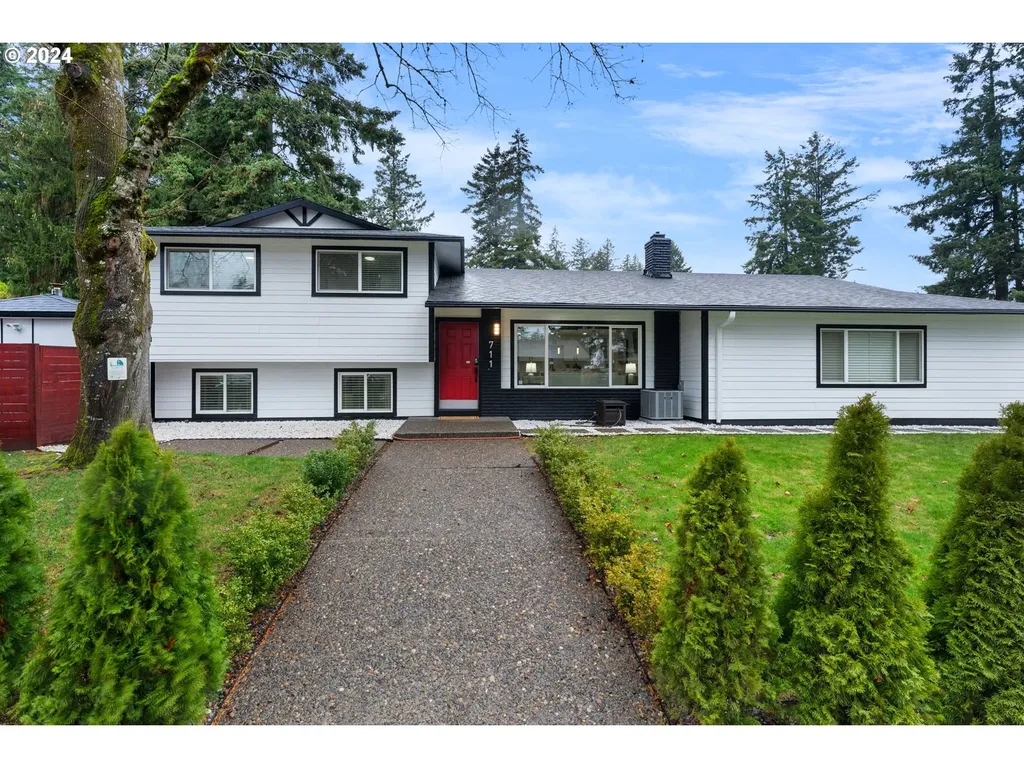 711 NE 195th Avenue Portland OR 97230