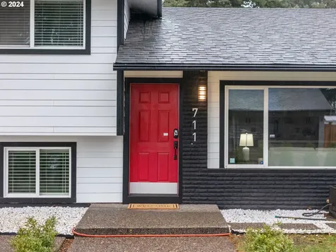 711 NE 195th Avenue Portland OR 97230
