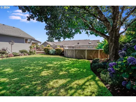 1580 Ne Laurelwood Circle Canby OR 97013
