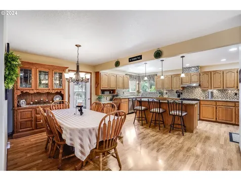 1580 Ne Laurelwood Circle Canby OR 97013