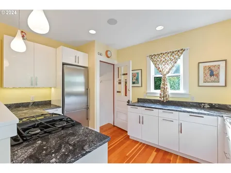 2905 Se 35th Avenue Portland OR 97202