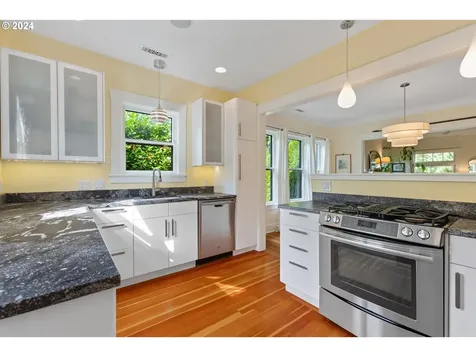 2905 Se 35th Avenue Portland OR 97202