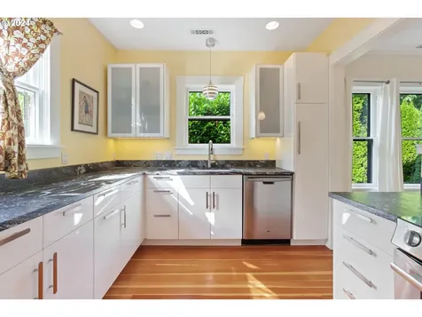 2905 Se 35th Avenue Portland OR 97202