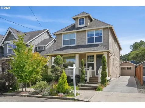 2614 N Winchell Street Portland OR 97217