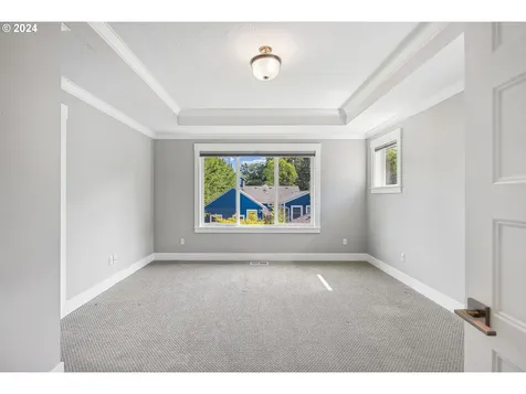 2614 N Winchell Street Portland OR 97217