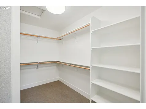 2614 N Winchell Street Portland OR 97217