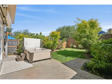 2614 N Winchell Street Portland OR 97217