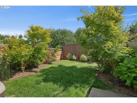 2614 N Winchell Street Portland OR 97217
