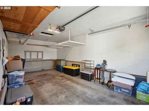 2614 N Winchell Street Portland OR 97217