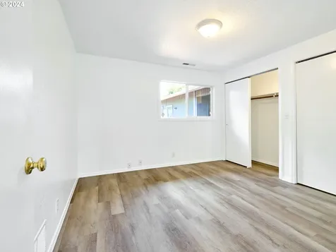 488 Ne Evergreen Court Dallas OR 97338