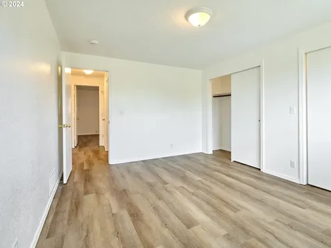 488 Ne Evergreen Court Dallas OR 97338