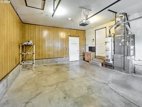 488 Ne Evergreen Court Dallas OR 97338