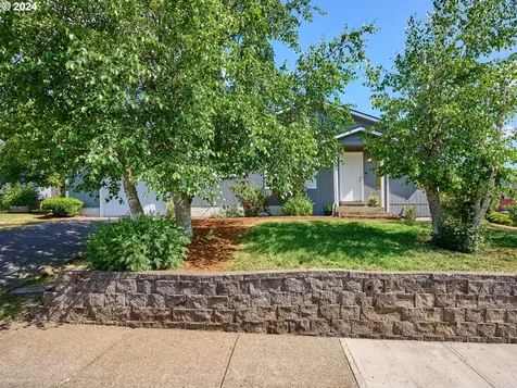 488 Ne Evergreen Court Dallas OR 97338