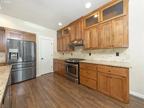 17480 SW Roger Lane Beaverton OR 97078
