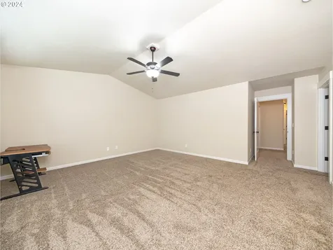 17480 SW Roger Lane Beaverton OR 97078