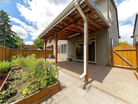 17480 SW Roger Lane Beaverton OR 97078