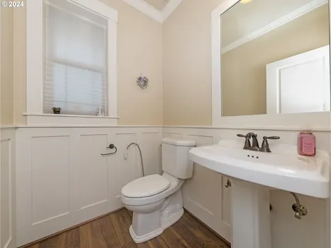 17480 SW Roger Lane Beaverton OR 97078