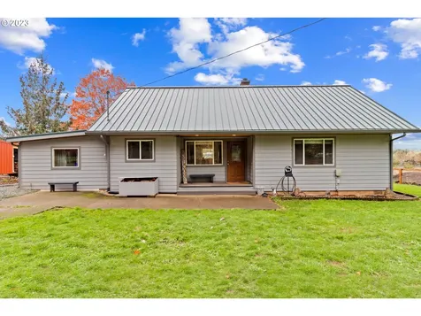 12976 S Dart Road Molalla OR 97038