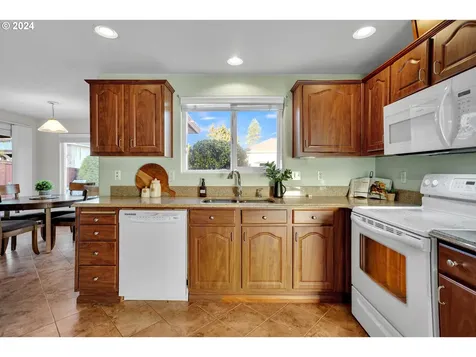 13911 Nw 21st Avenue Vancouver WA 98685