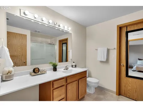 13911 Nw 21st Avenue Vancouver WA 98685