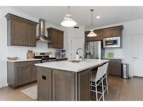9308 Ne 166th Avenue Vancouver WA 98682