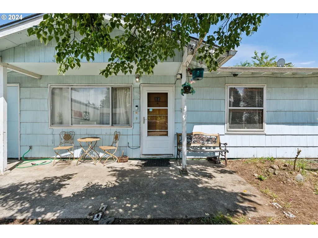 1990 Se 157th Drive Portland OR 97233
