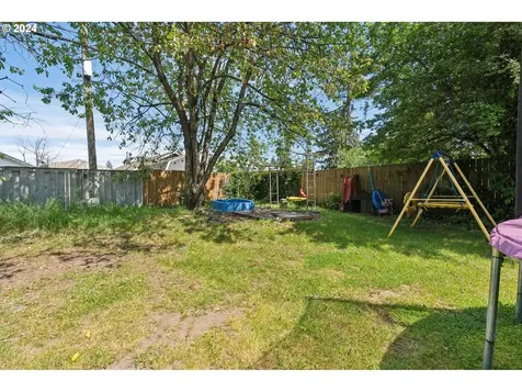 1990 Se 157th Drive Portland OR 97233