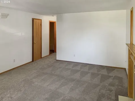 2262 Ne 162nd Avenue Portland OR 97230