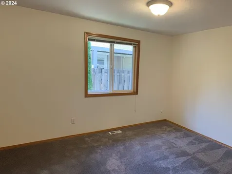2262 Ne 162nd Avenue Portland OR 97230