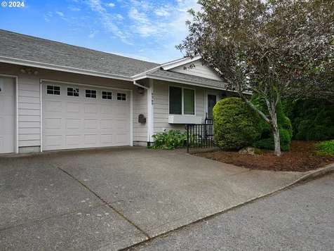 2262 Ne 162nd Avenue Portland OR 97230