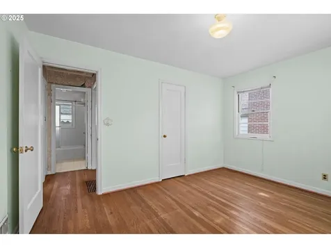 4305 NE 77th Avenue Portland OR 97218