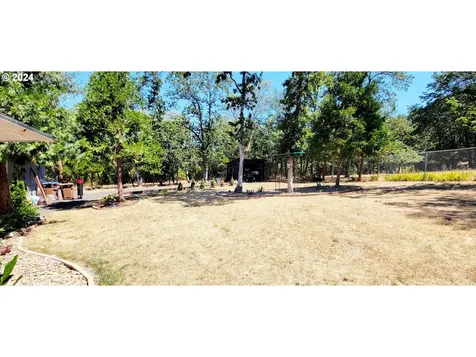337 Jodee Street Myrtle Creek OR 97457